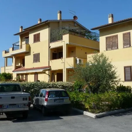 Holiday home Mare E Monti